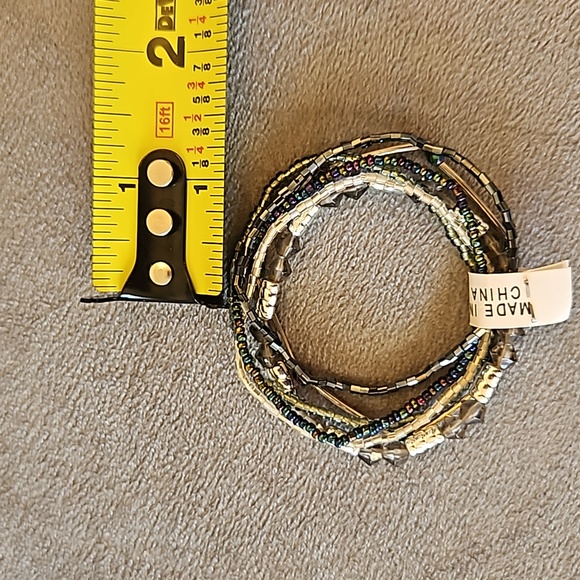 1/$5 or 3/$10 NWOT Silver, Gray, Black Toned Stretchy Faceted Bead Bracelet Set. - Picture 5 of 5